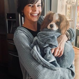 Meet your Posher, Emily